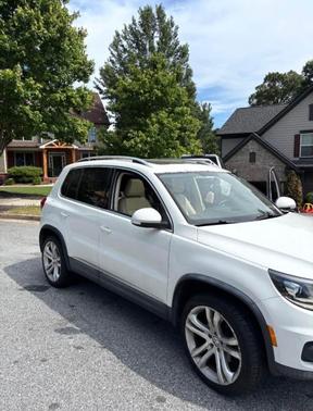 White 2013 Volkswagen Tiguan S