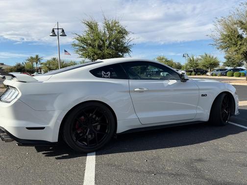 White 2020 Ford Mustang GT
