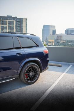 Photo 3 of 18 of 2021 Mercedes-Benz AMG GLS 63 Base 4MATIC