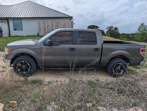 Gray 2012 Ford F-150 XLT