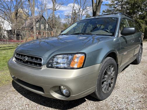 Green 2002 Subaru Outback Base