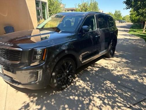 Gray 2022 Kia Telluride SX