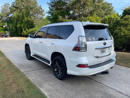 White 2022 Lexus GX 460 Premium