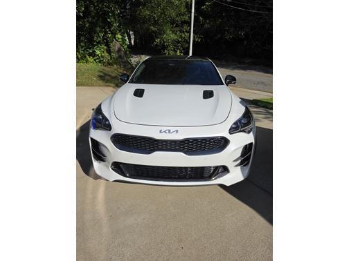 White 2023 Kia Stinger GT2