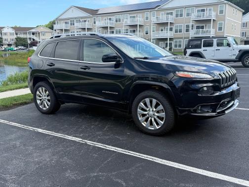 2018 Jeep Cherokee Overland