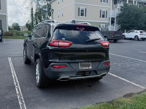 2018 Jeep Cherokee Overland
