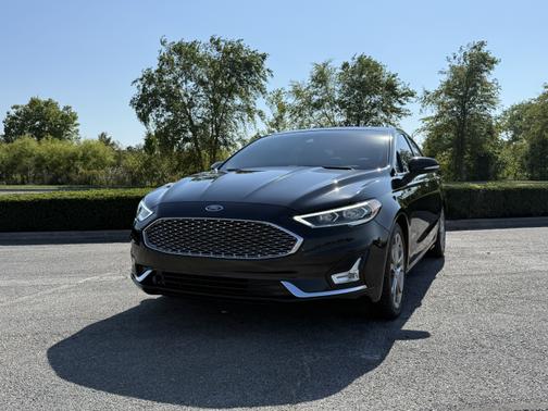 2019 Ford Fusion Hybrid Titanium