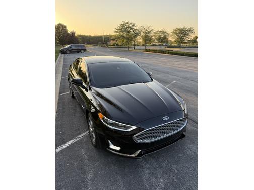 2019 Ford Fusion Hybrid Titanium