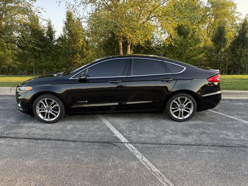 2019 Ford Fusion Hybrid Titanium