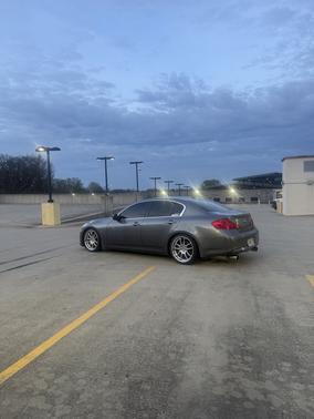 Gray 2015 INFINITI Q40 Base