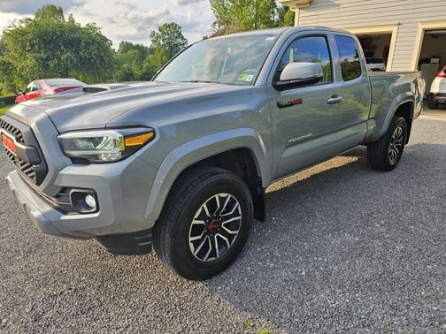 2020 Toyota Tacoma TRD Sport