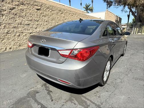 Gray 2013 Hyundai SONATA Limited