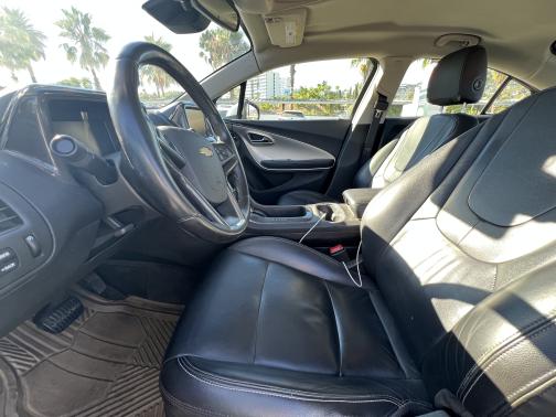 2013 Chevrolet Volt Base