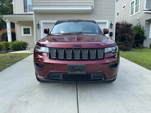 2017 Jeep Grand Cherokee Altitude