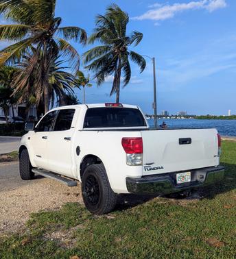 2011 Toyota Tundra Grade