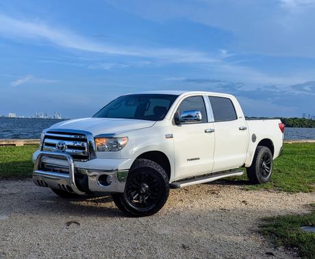 2011 Toyota Tundra Grade