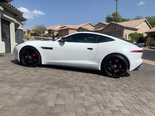 White 2015 Jaguar F-TYPE R