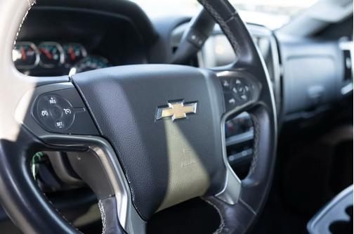 White 2018 Chevrolet Silverado 1500 1LT