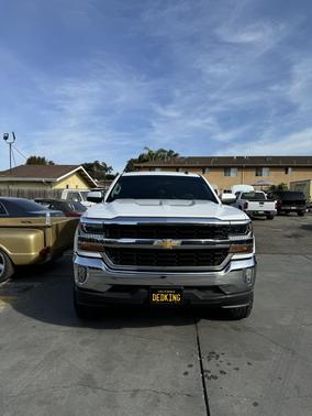 White 2018 Chevrolet Silverado 1500 1LT
