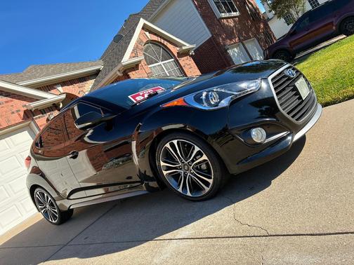Black 2016 Hyundai Veloster Turbo