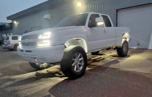 2004 Chevrolet Silverado 1500 Work Truck