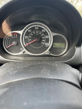 2013 Mazda Mazda2 Sport