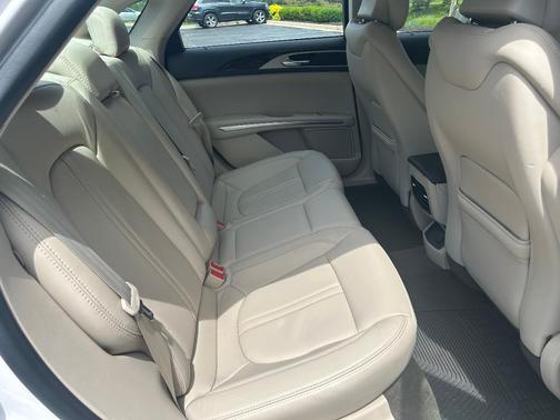 White 2016 Lincoln MKZ Base