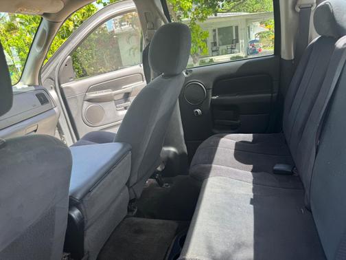 2005 Dodge Ram 1500 Laramie Quad Cab