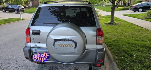 Silver 2002 Toyota RAV4 Base