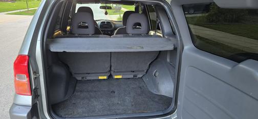 Silver 2002 Toyota RAV4 Base