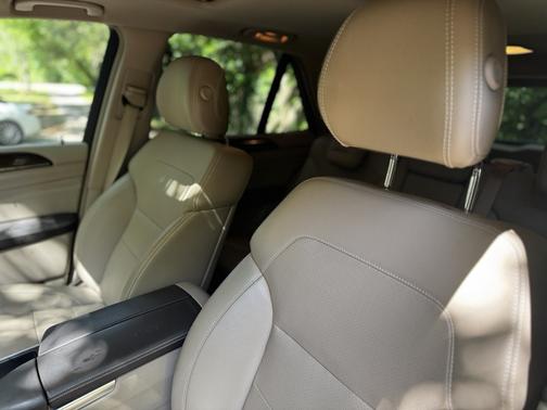 Brown 2014 Mercedes-Benz M-Class ML 350