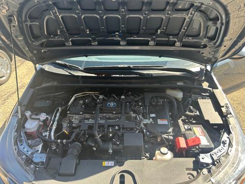 2022 Toyota Corolla Hybrid LE
