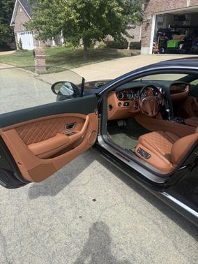 Green 2017 Bentley Continental GT W12