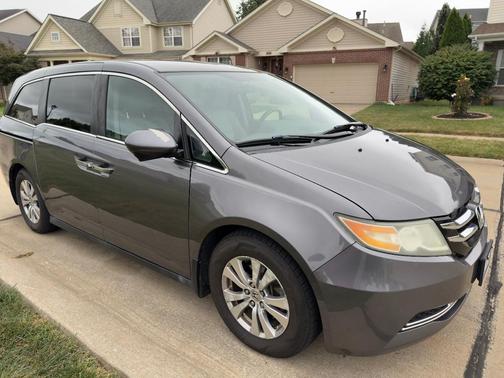 Gray 2014 Honda Odyssey EX