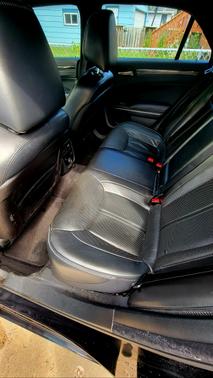 2014 Chrysler 300C John Varvatos Luxury