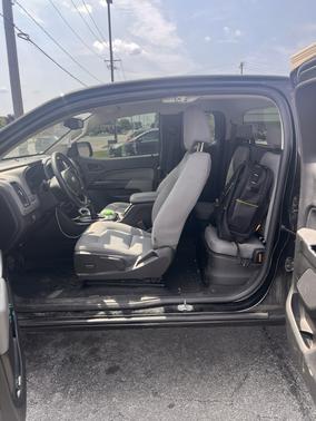Black 2021 Chevrolet Colorado WT