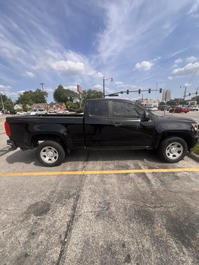 Black 2021 Chevrolet Colorado WT