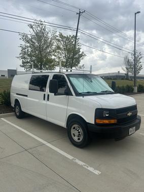 White 2011 Chevrolet Express 2500 Work Van