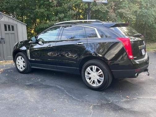 Black 2013 Cadillac SRX Luxury Collection