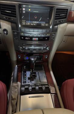2009 Lexus LX 570 Base