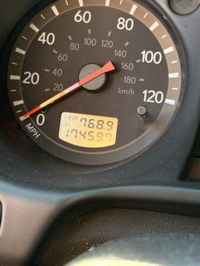 2005 Mitsubishi Outlander LS