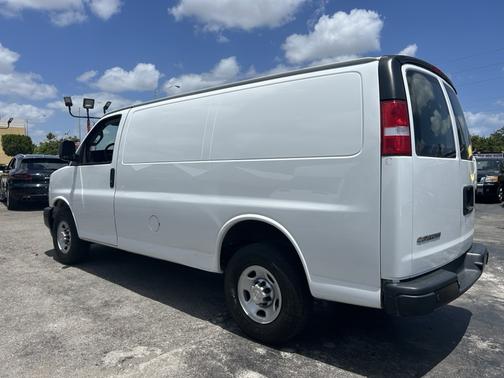 2021 Chevrolet Express 2500 Work Van