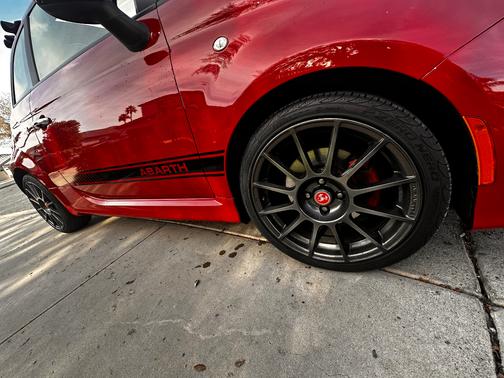 2015 FIAT 500C Abarth