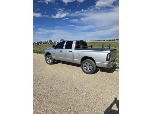 Silver 2005 Dodge Ram 1500 SLT Quad Cab
