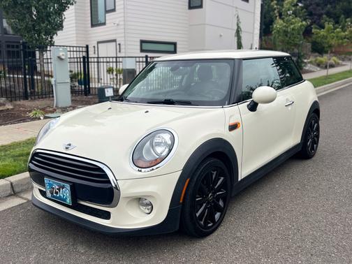 2016 MINI Hardtop Cooper