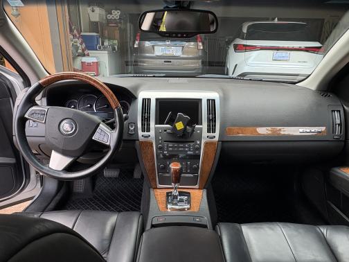 2011 Cadillac STS Luxury