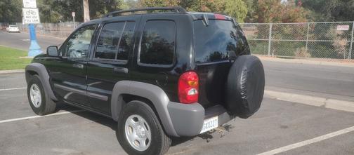 2004 Jeep Liberty Sport