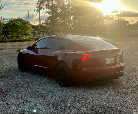 2024 Tesla Model 3 Performance
