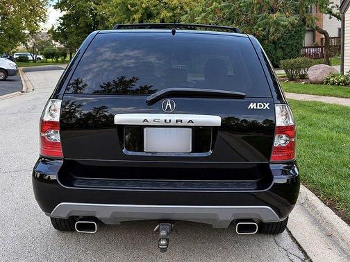 Black 2005 Acura MDX Touring