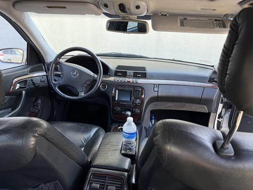 2000 Mercedes-Benz S-Class S500